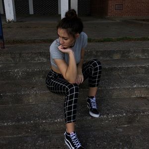 Meet your Posher, Ella